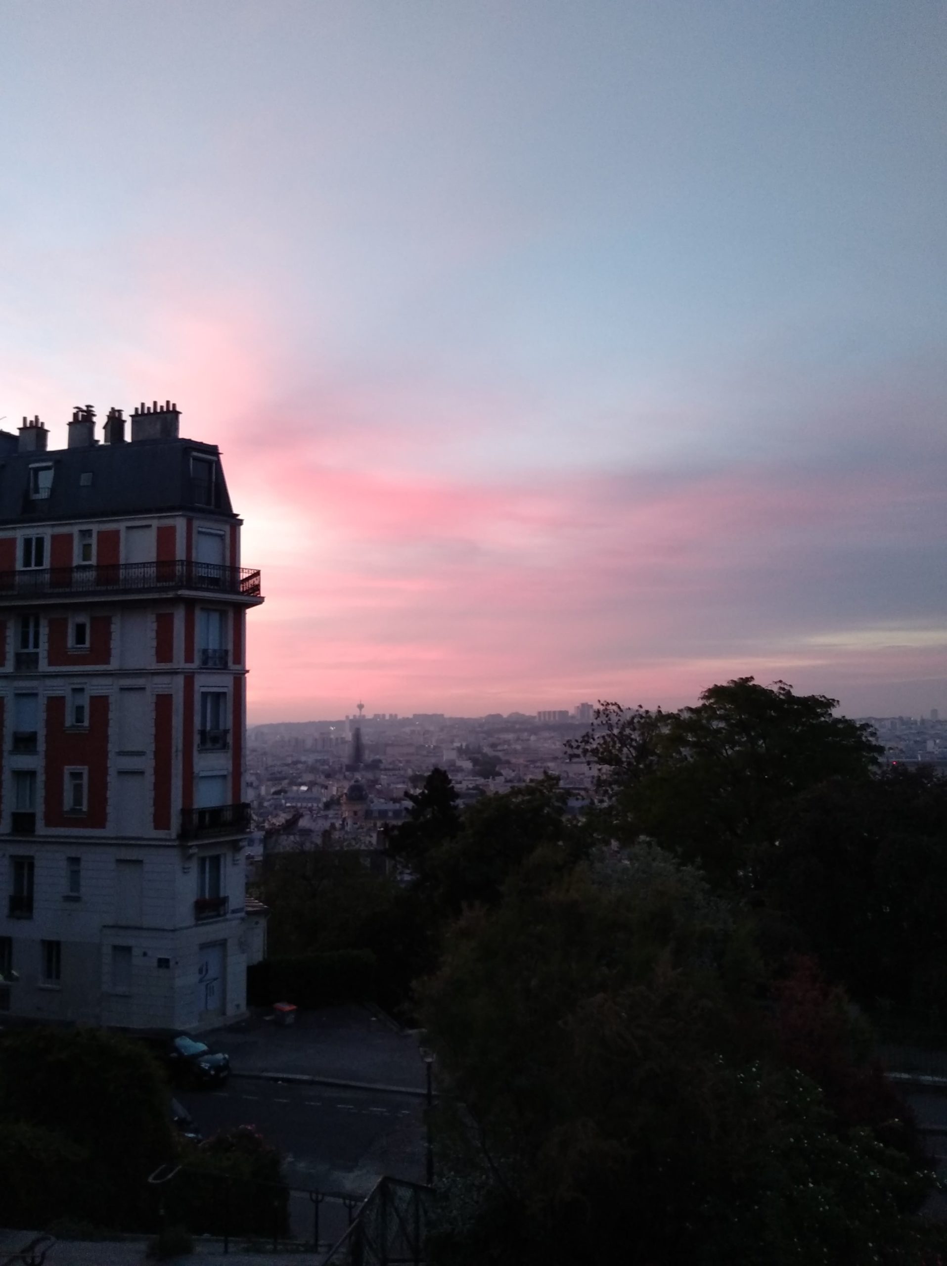 Lever de soleil sur Montmartre